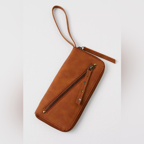 Free People Handbags - Free People Vegan Leather Wallet NWOT
